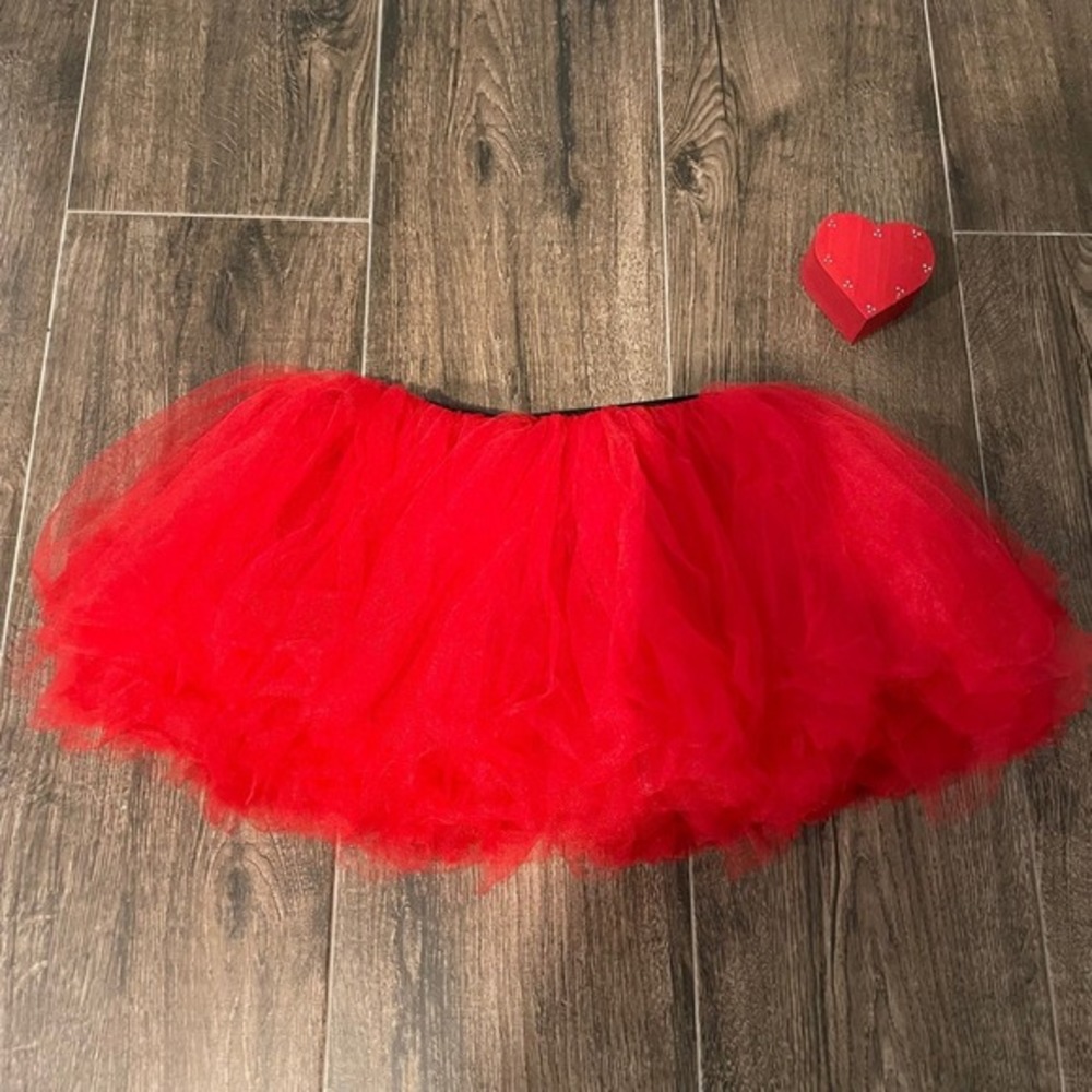 Red Lady's / Teen's Tutu Skirt - One size fits most for‎ Halloween, 5K, Dance